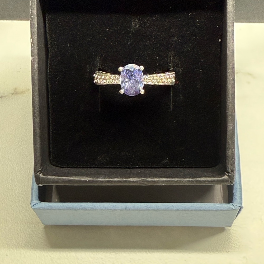 Elegant Silver and Tanzanite Women's Ring